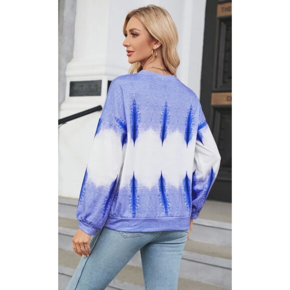 Women's Blue Gradient Long Sleeve Sweatshirt - size Large - Picture 3 of 5